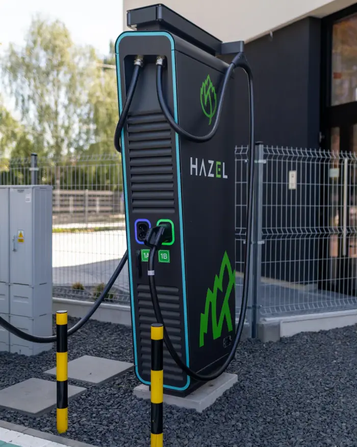 Ładowarka DC ABC Energy o mocy 200 kW na stanowisku przy ul. Mochtyńskiej 87